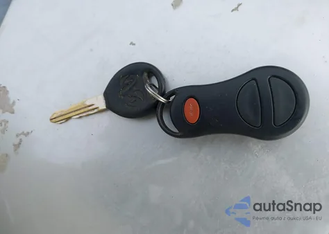 2005 Dodge Ram 1500 Slt/Laramie z USA, uszkodzony, nr VIN 1D7HU18D15S222438